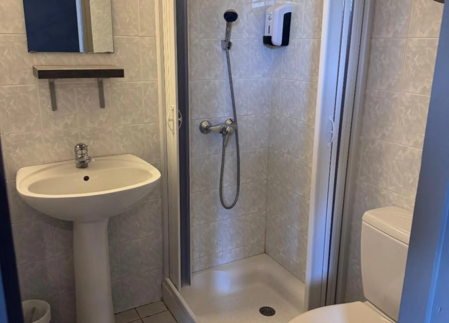 Auberge Des Deux Vallees Ribiers 0*,